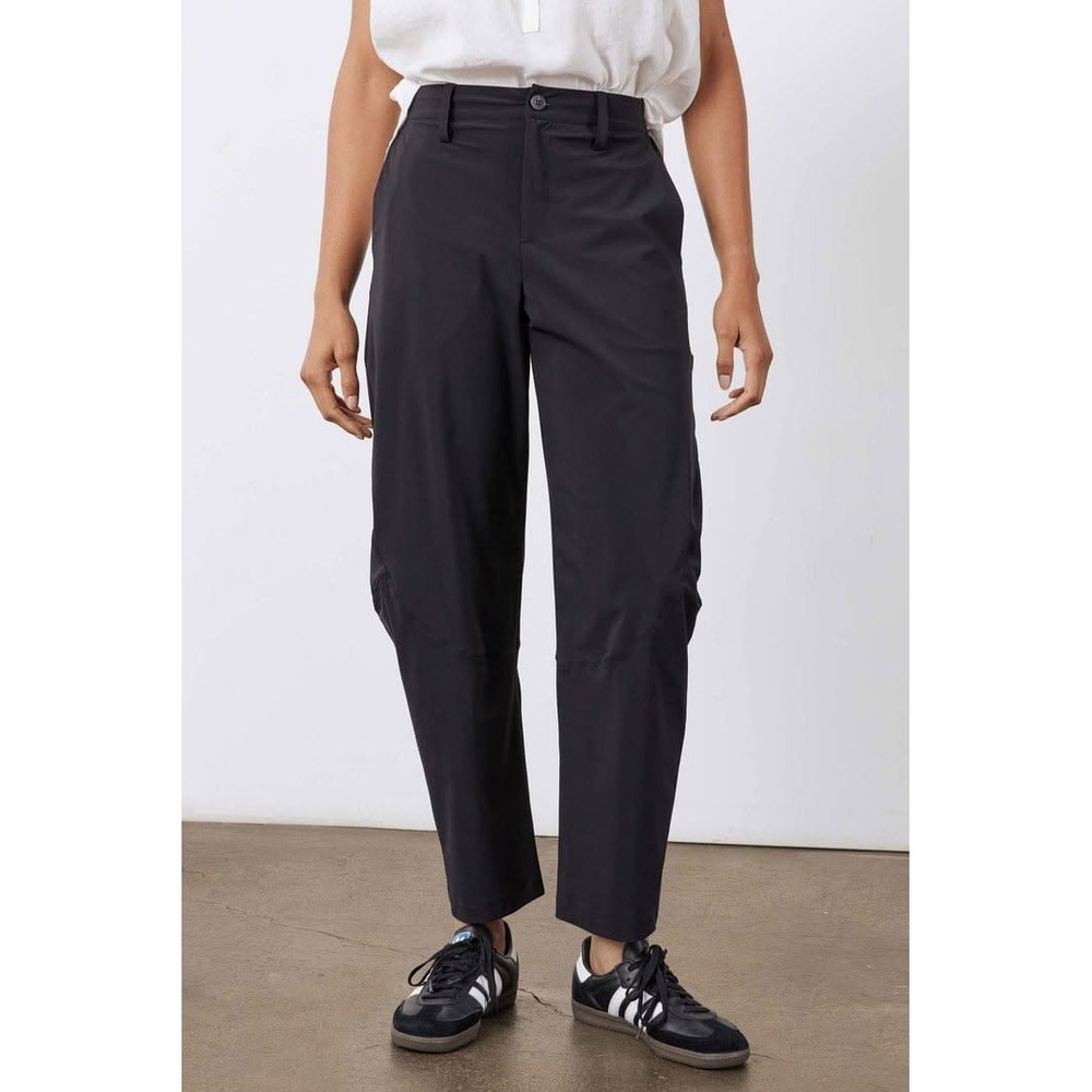 Ruti The Wide-ish Pants Women 4 Minimalist Barrel Leg Stretch Cropped Black NWT